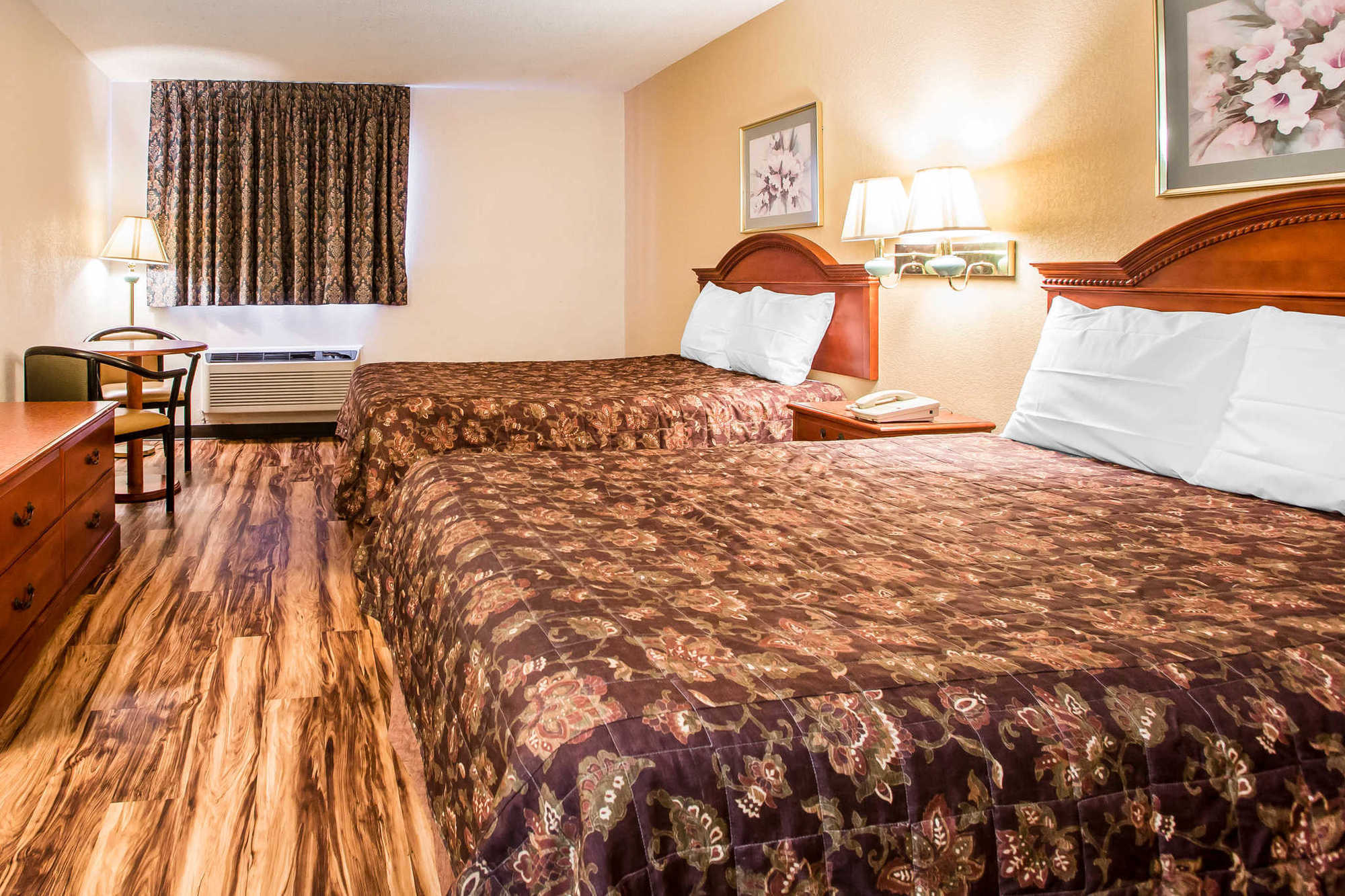 Red Lion Inn & Suites Caseyville Zimmer foto